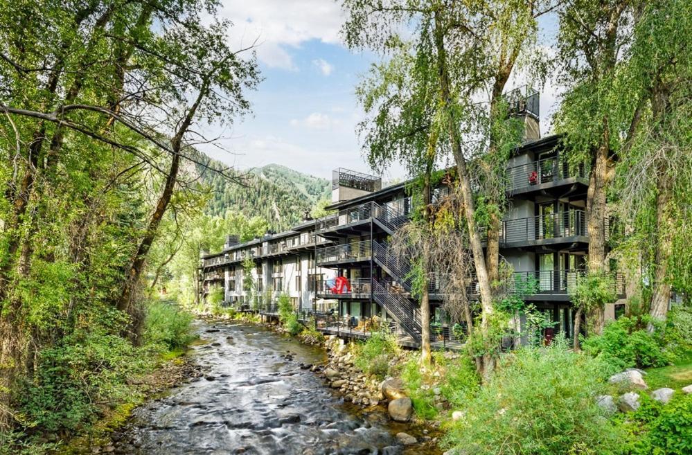 Chateau Roaring Fork Unit 25, Contemporary Condo With River Views, Close To Town Aspen Ngoại thất bức ảnh